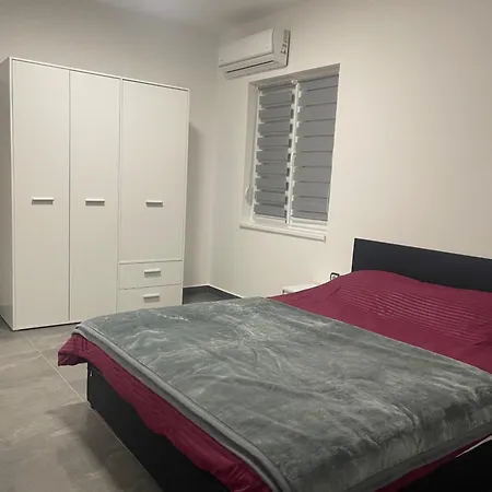 Mila Ciric * Pančevo